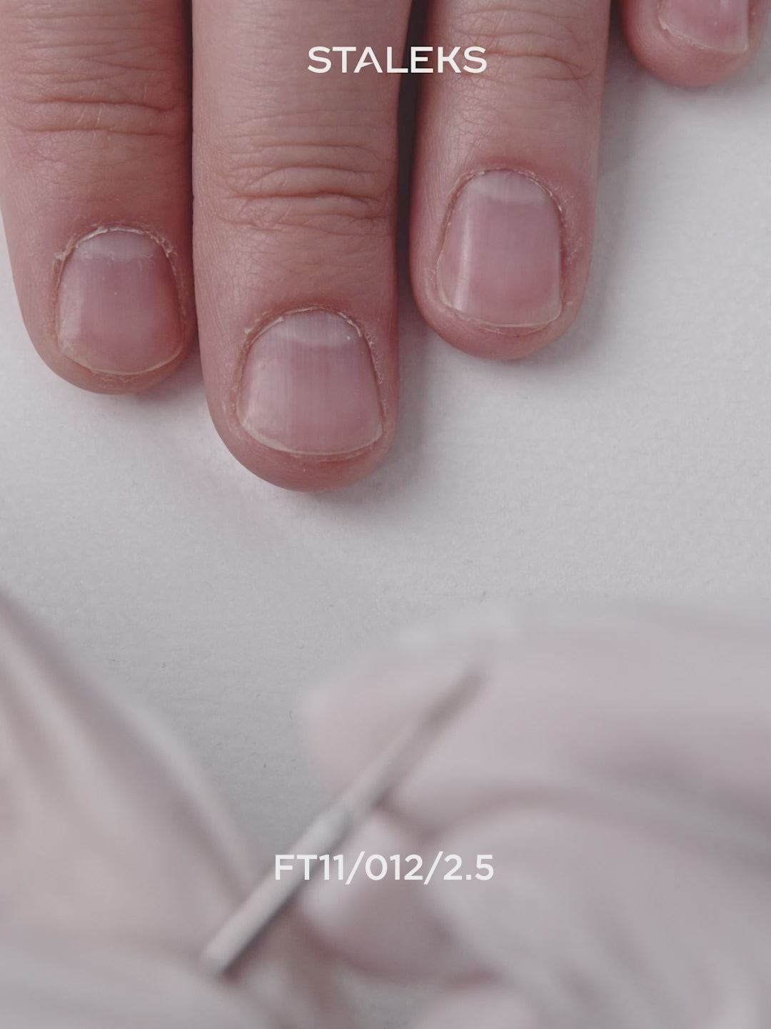 Videoyu Yükle: STALEKS EXPERT Sert alaşım nail cleaner frezesi, çap 1,2 mm, çalışma kısmı 5,9 mm