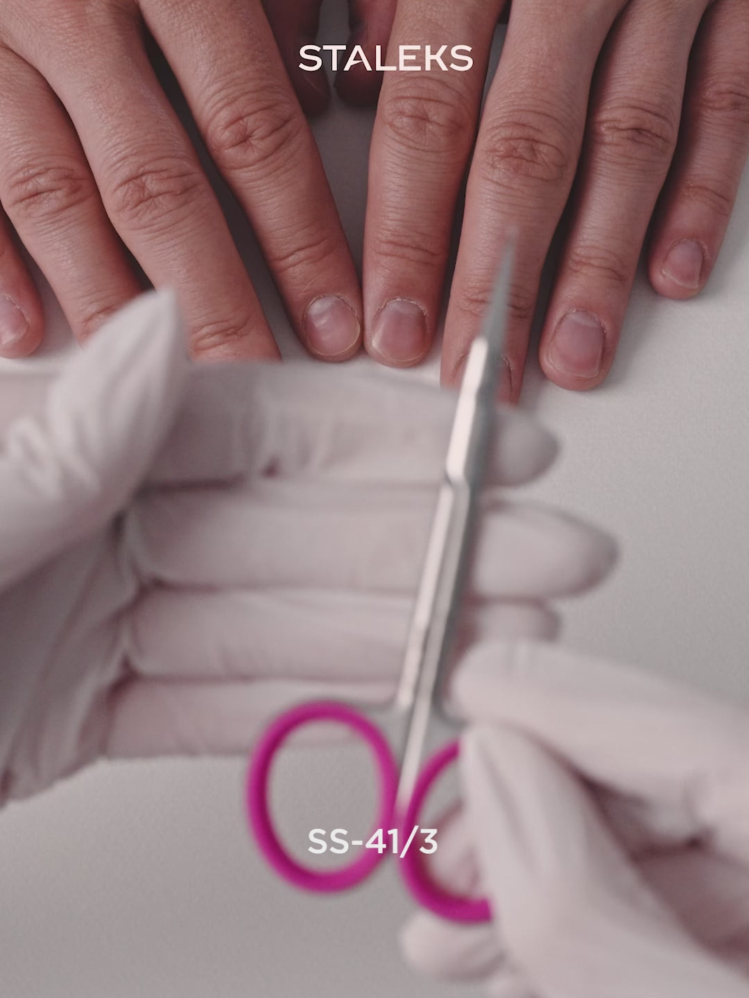 Load Video: STALEKS SMART 41 TYPE 3 Professional cuticle scissors with hook