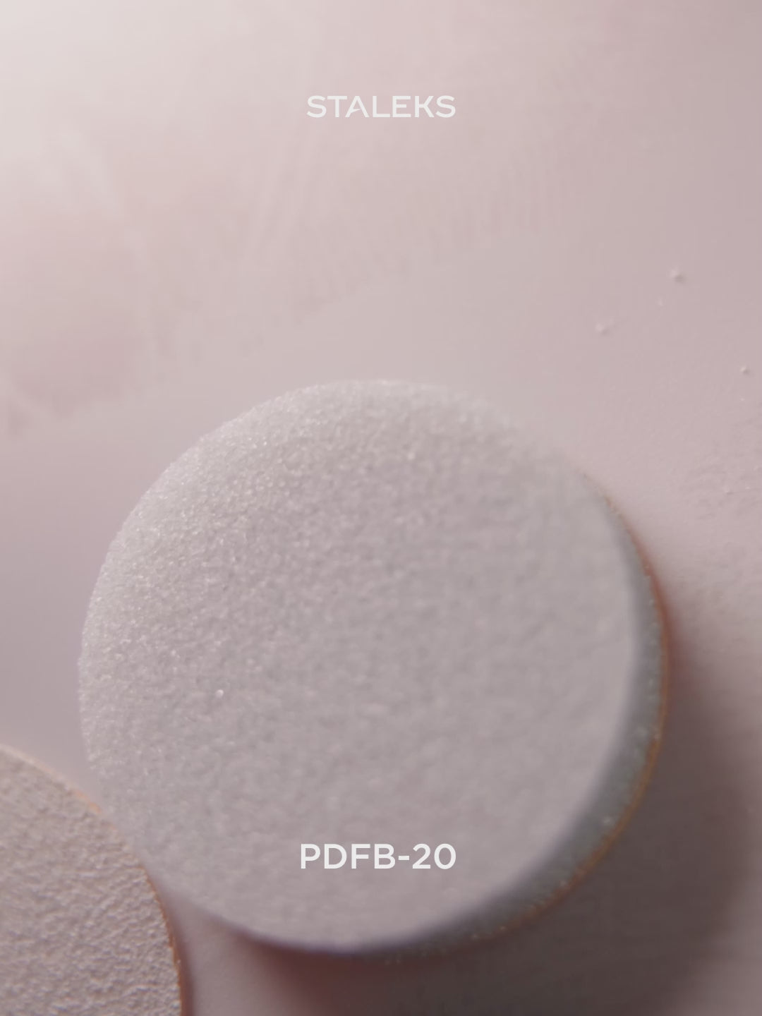 Videoyu Yükle: STALEKS EXPERT 20 PODODISC M 20 mm pedikür diski için sünger törpüler (25 adet)